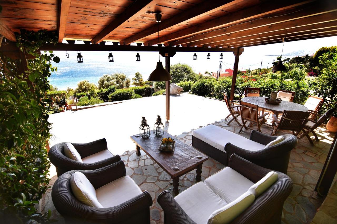 Blue Bay View - Beach House Vathirrevma Bagian luar foto